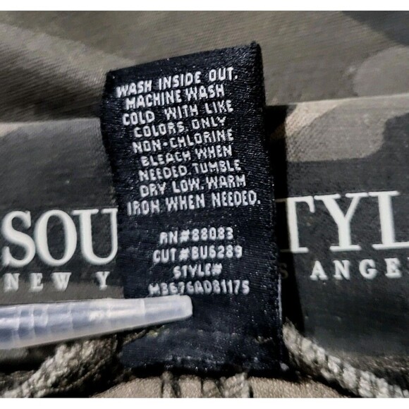 LUCY JEANS M 8-10 Sound/style PULL ON ANKLE Leggings Beau Dawson pants Camo New - Picture 8 of 11